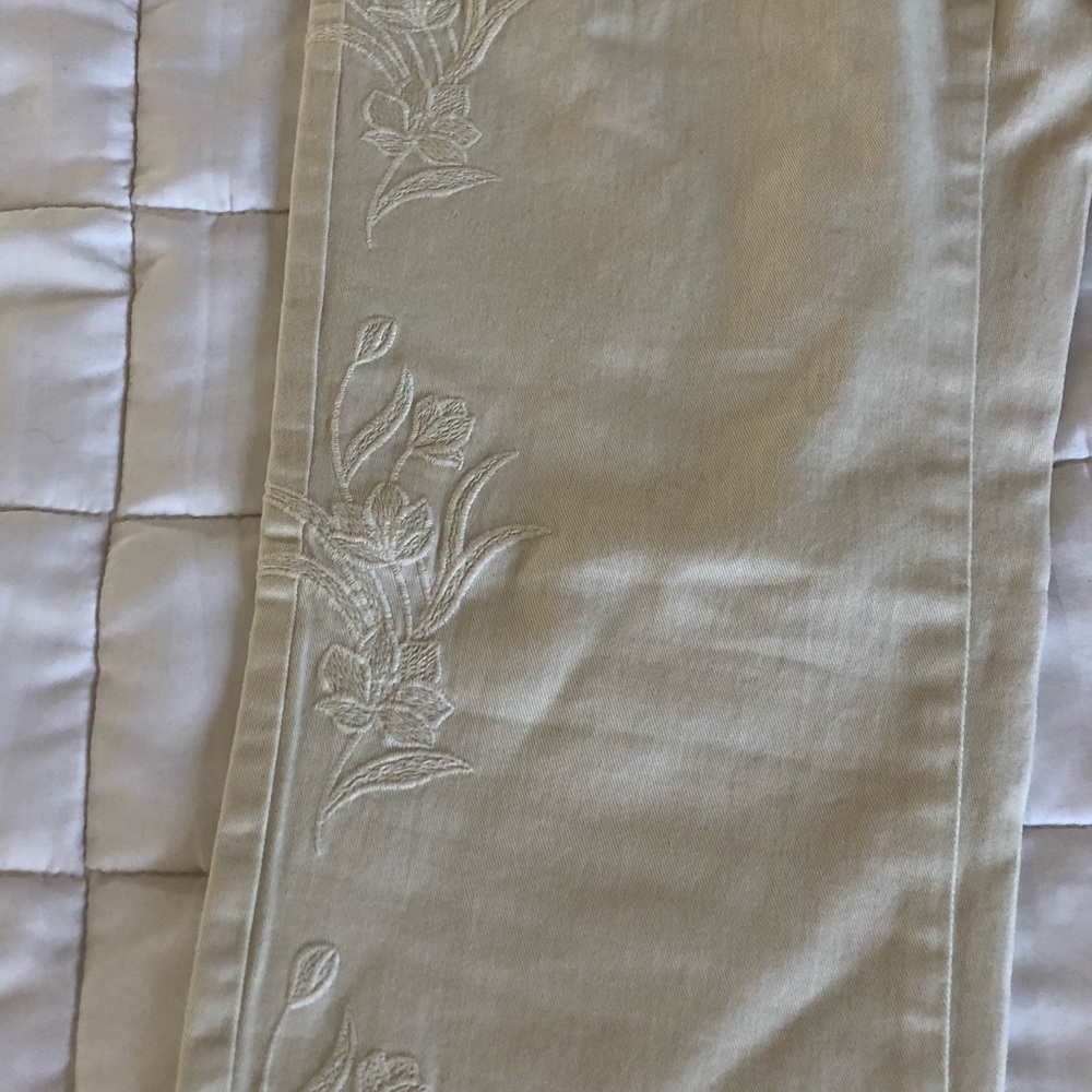 😍BRAND NEW Perfect Loft Girlfriend pants😍 - Picture 7 of 7